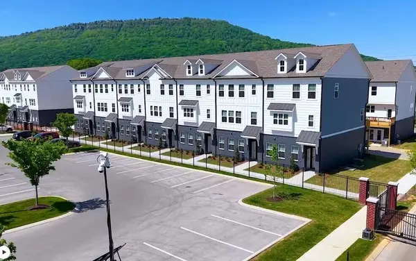 3398 Aberdeen Row #45, Chattanooga, TN 37410