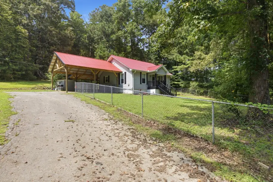 2112 Halls Valley Road, Trion, GA 30753 - #2