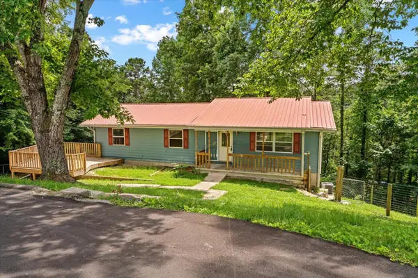 49 Dee Vue Lane, Rossville, GA 30741