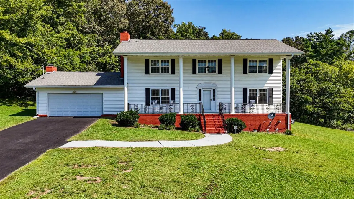 60 Shamrock Drive, Ringgold, GA 30736 - #1