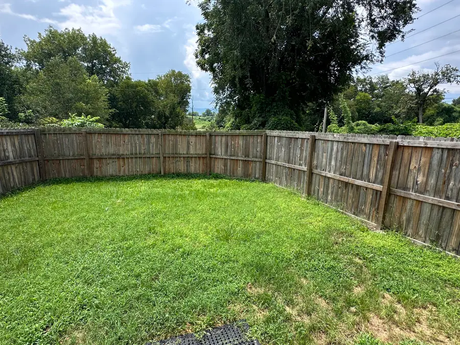 22 Riverview Avenue, Pikeville, TN 37367 - #3