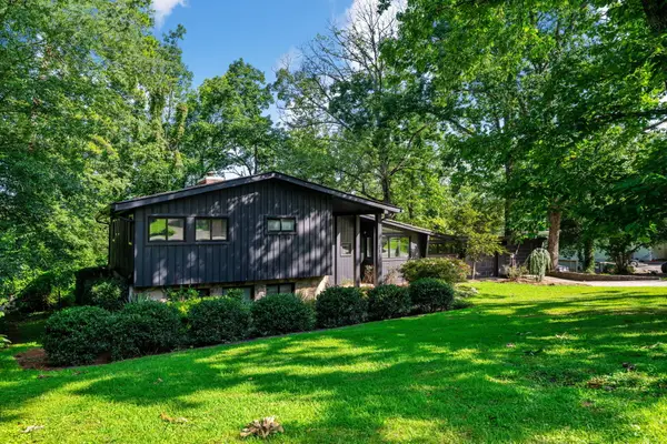 211 Dawn Street, Signal Mountain, TN 37377