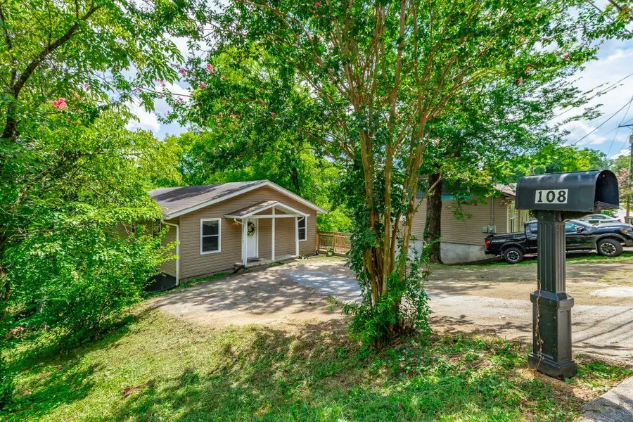 108 S Seminole Drive, Chattanooga, TN 37411 - #2