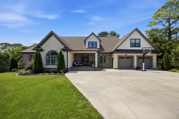 6805 Lakeshore Drive, Chattanooga, TN 37416