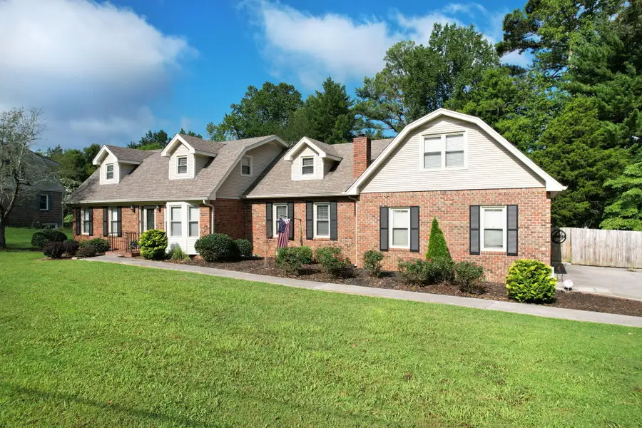 725 Everhart Drive Nw, Cleveland, TN 37311 - #2