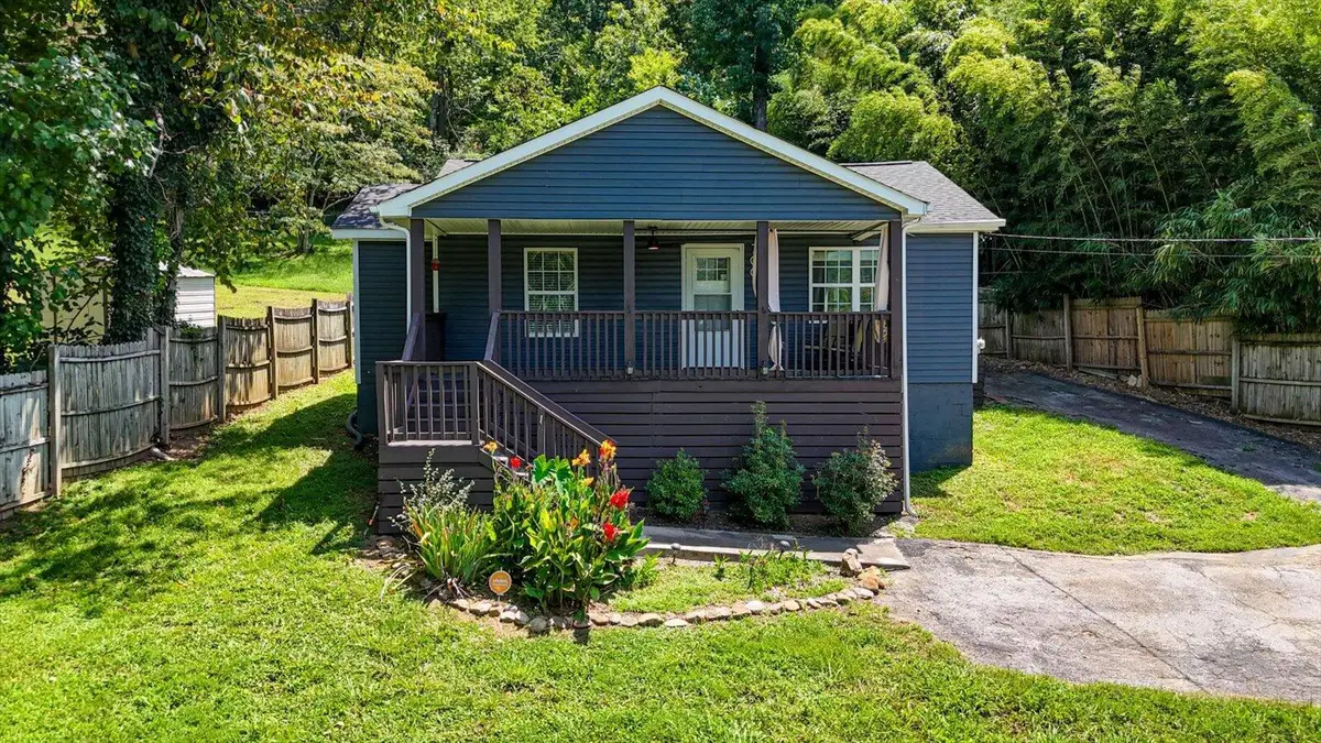 700 Runyan Drive, Chattanooga, TN 37405 - #1