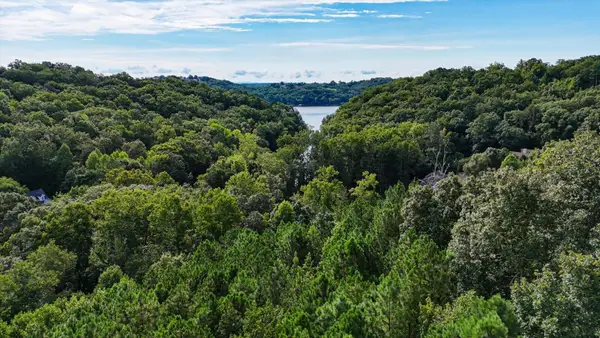 2001 River Bluff Drive #29, Hixson, TN 37343
