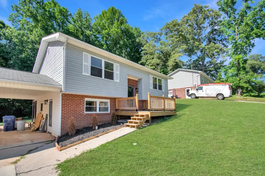 503 Martin Luther King Junior Drive, Rockwood, TN 37854 - #2