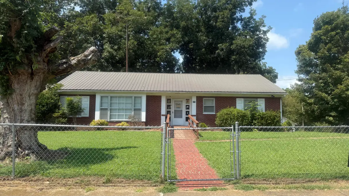 308 S Cherokee Street, La Fayette, GA 30728 - #1