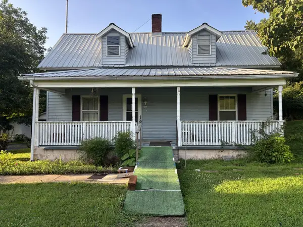 463 E Illinois Avenue, Whitwell, TN 37397