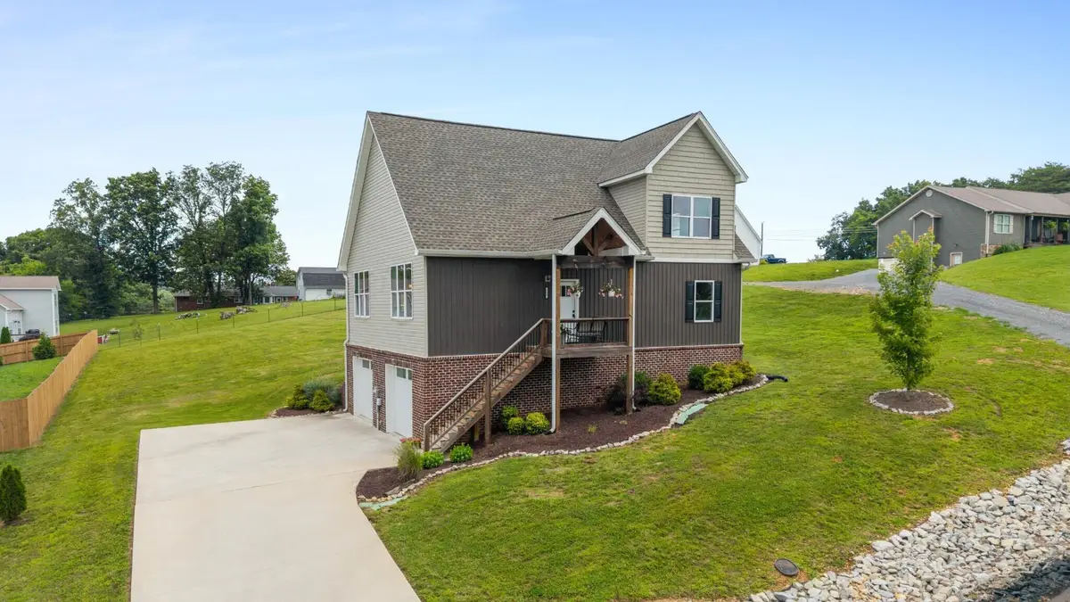155 Surrey Lane Ne, Cleveland, TN 37312 - #1
