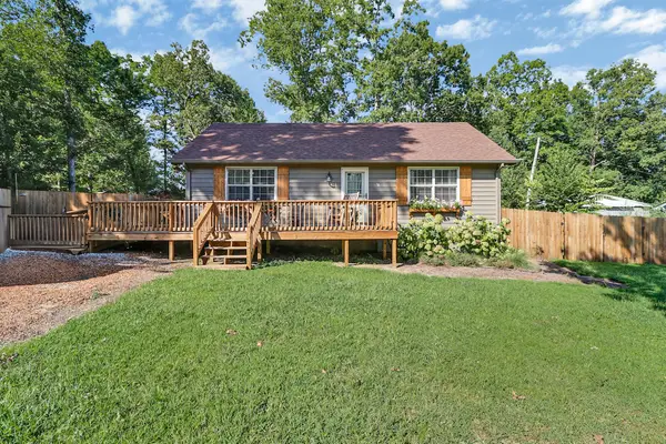 335 Bob White Drive, Crossville, TN 38555