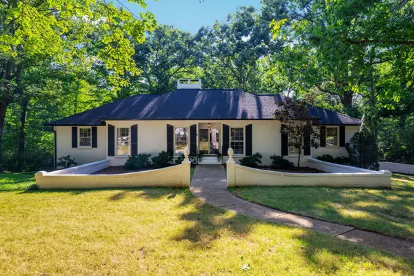 1102 Havenwood Drive, Signal Mountain, TN 37377