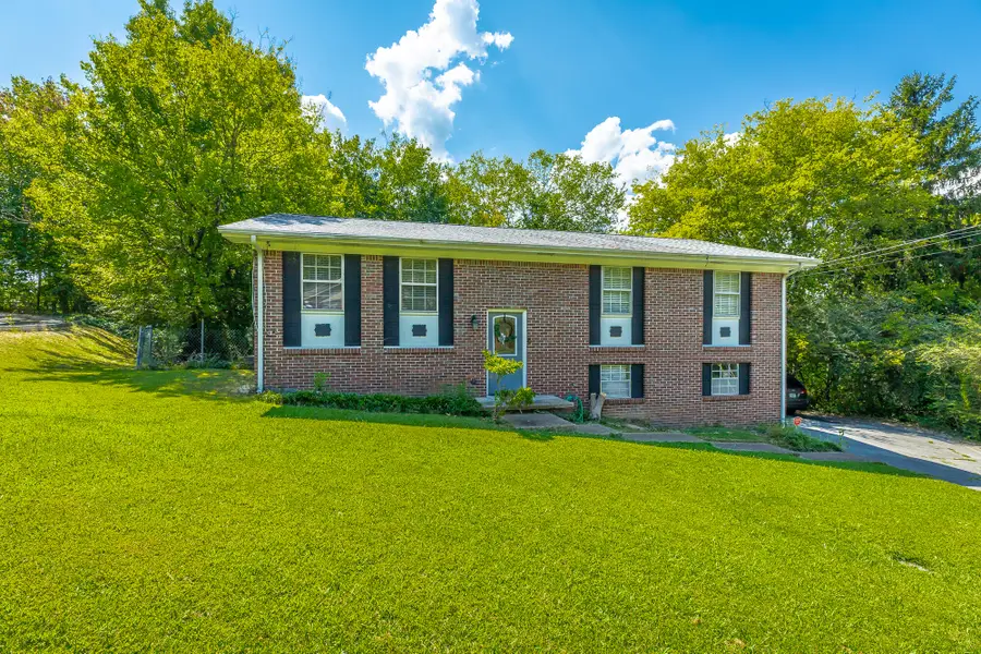 1114 Charwood Lane, Hixson, TN 37343 - #3