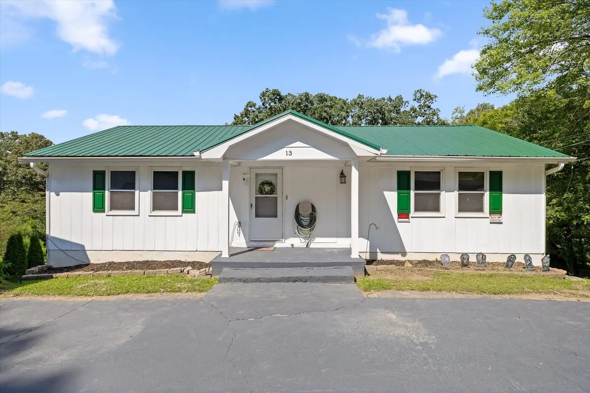 13 Travis Road, Rossville, GA 30741 - #1
