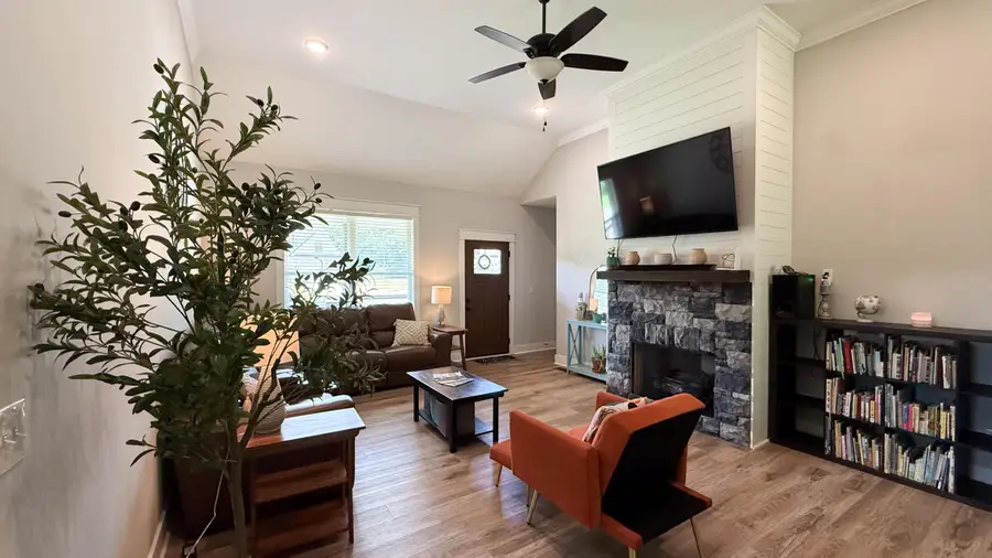 188 Senduro Pass, Rock Spring, GA 30739 - #2