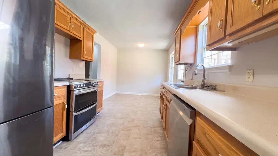 165 Pinewood Drive, Rock Spring, GA 30739 - #2