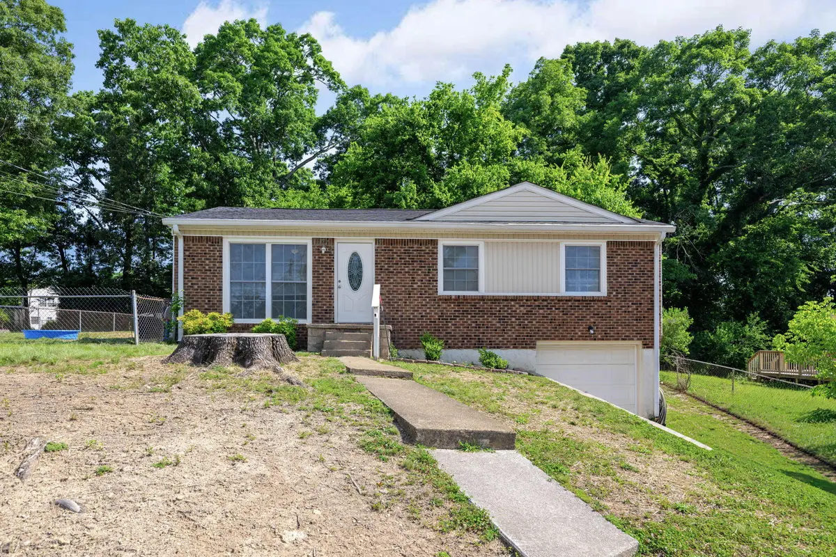 2385 Glengerrie Drive, Soddy Daisy, TN 37379 - #1
