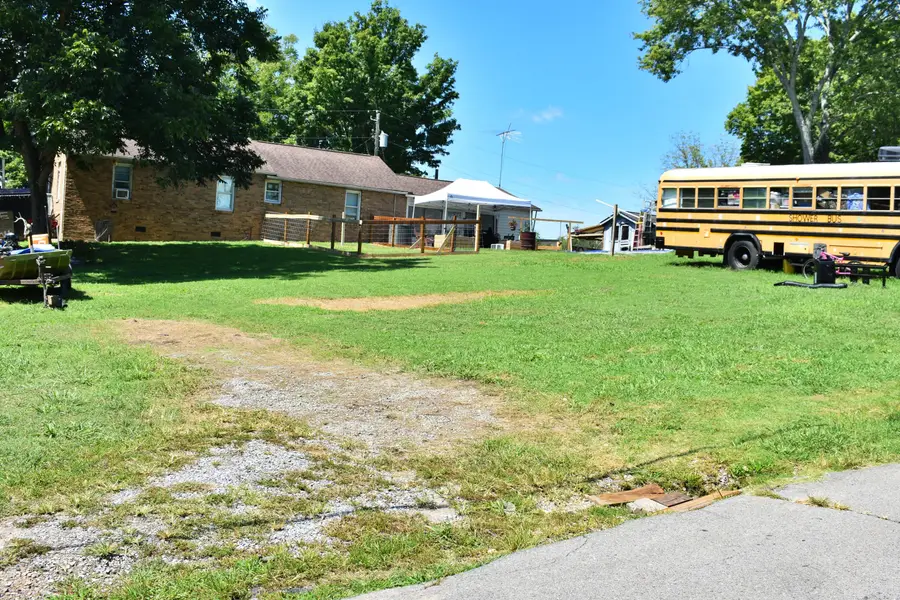 1512 Adams Street, Athens, TN 37303 - #3