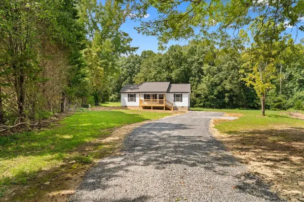 664 Eber Road Se, Dalton, GA 30720