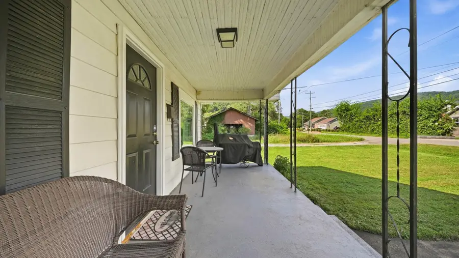 377 California Avenue, Dayton, TN 37321 - #2