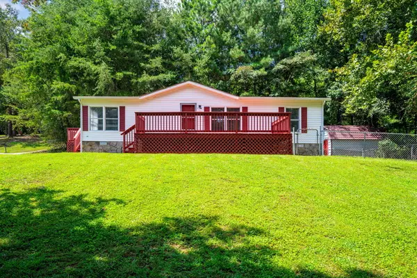 3004 Chase Drive, Rossville, GA 30741