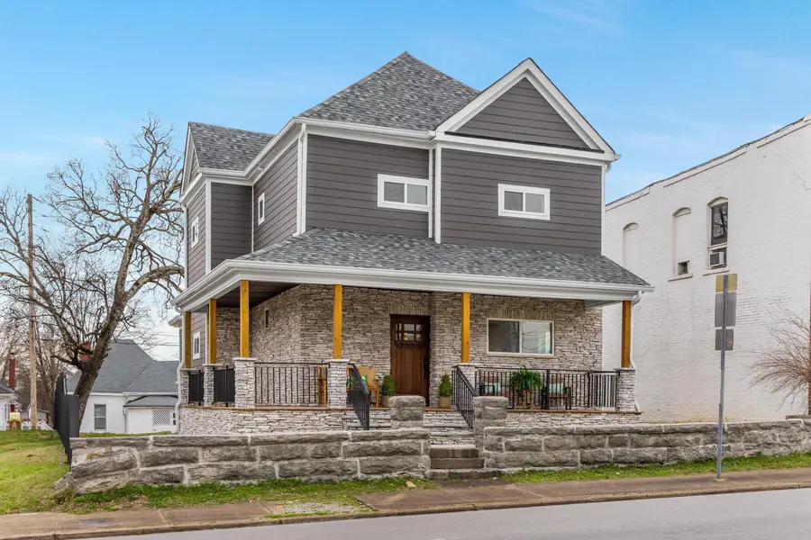 2004 Mccallie Avenue, Chattanooga, TN 37404 - #2