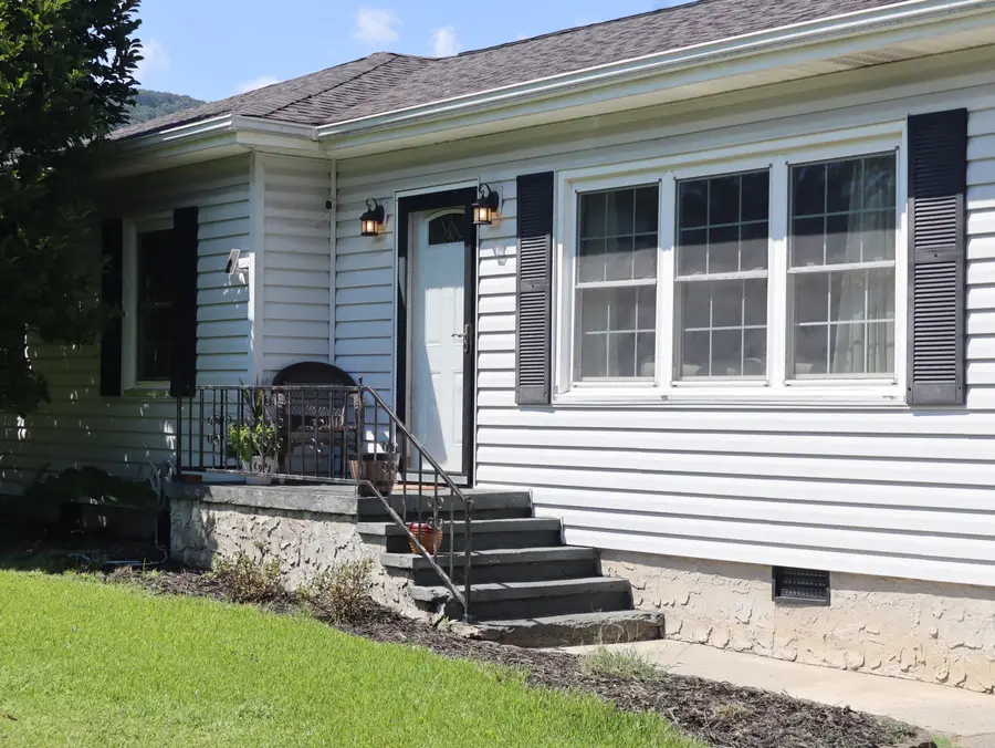 3311 Mountain View Drive, Chattanooga, TN 37419 - #2