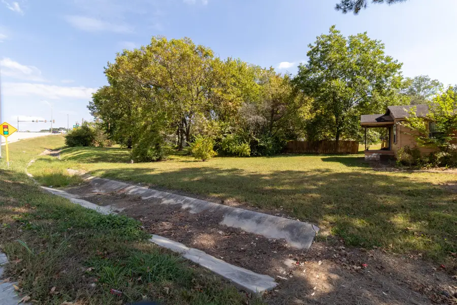 5945 Shaw Avenue, Chattanooga, TN 37421 - #2