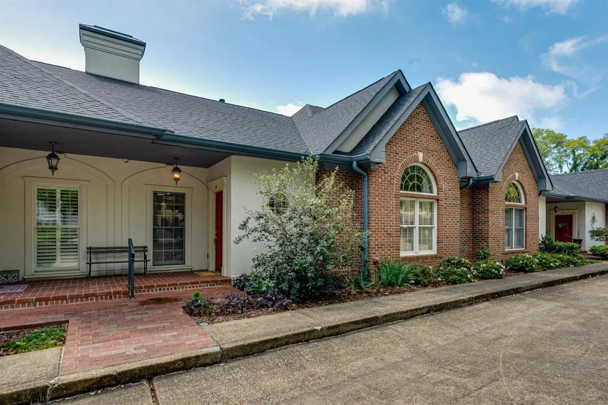 604 Barton Avenue, Chattanooga, TN 37405 - #1