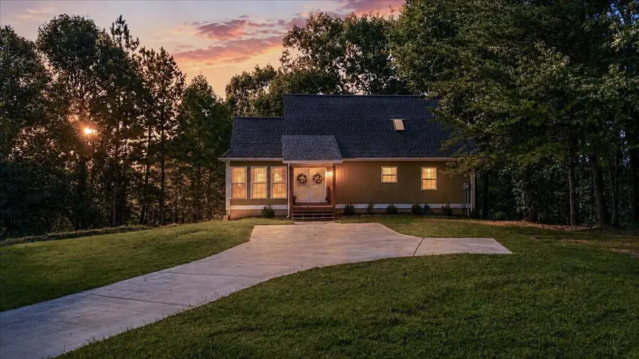 99 N Ridge Drive, Lafayette, GA 30728 - #3
