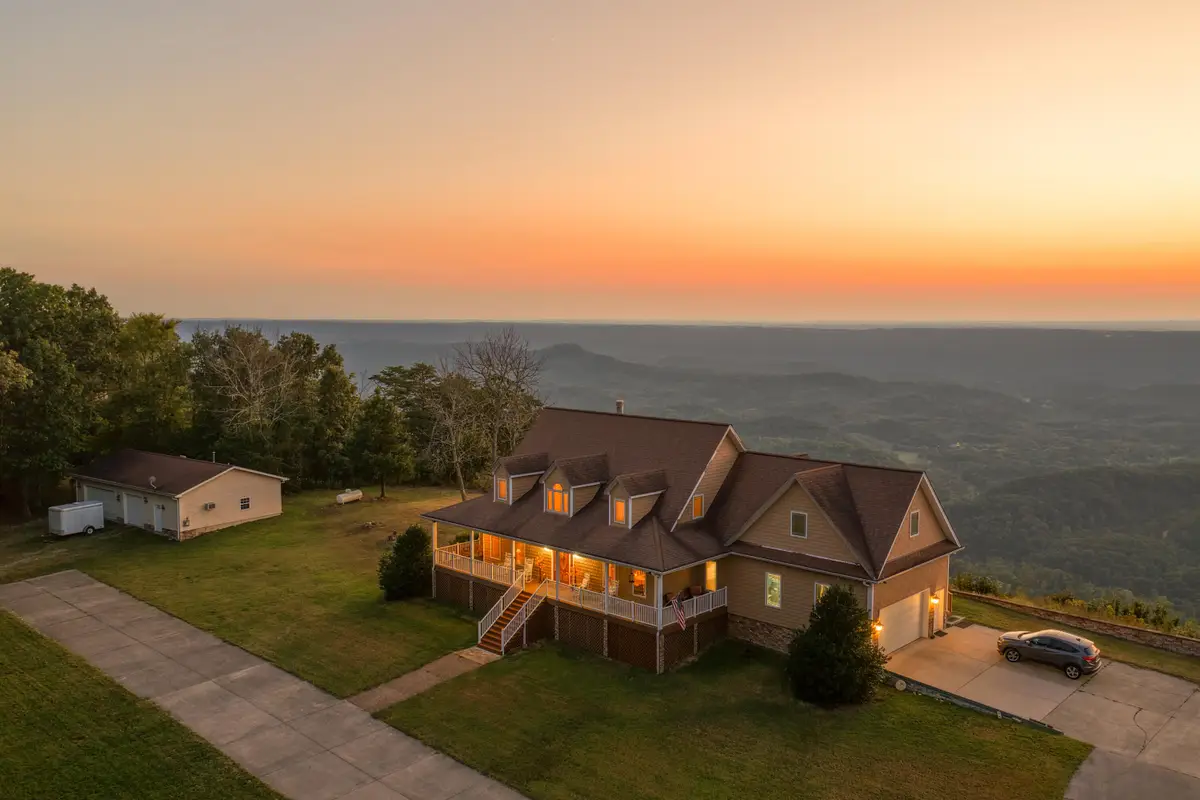 4223 Sunset Drive, Rising Fawn, GA 30738 - #1