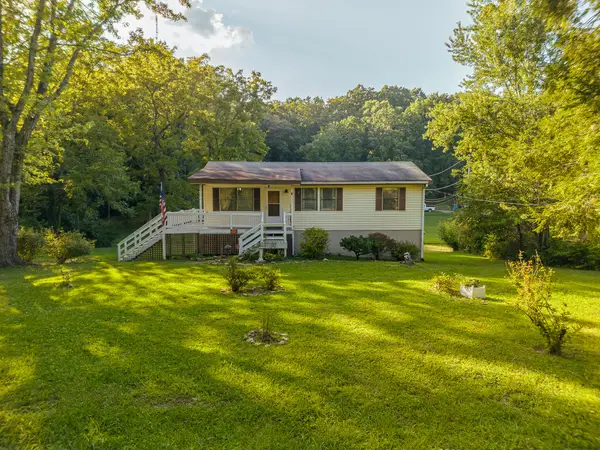 3501 Wilson Avenue, Signal Mountain, TN 37377