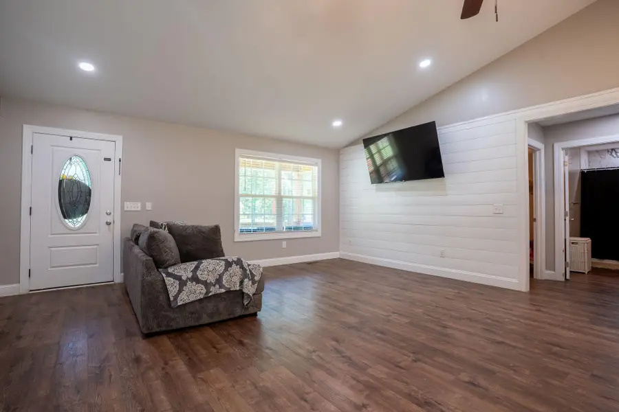 178 Shankles Circle, Rainsville, AL 35986 - #3
