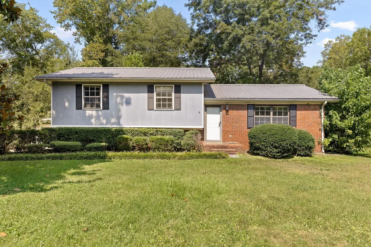 5705 Dowler Lane, Signal Mountain, TN 37377 - #1