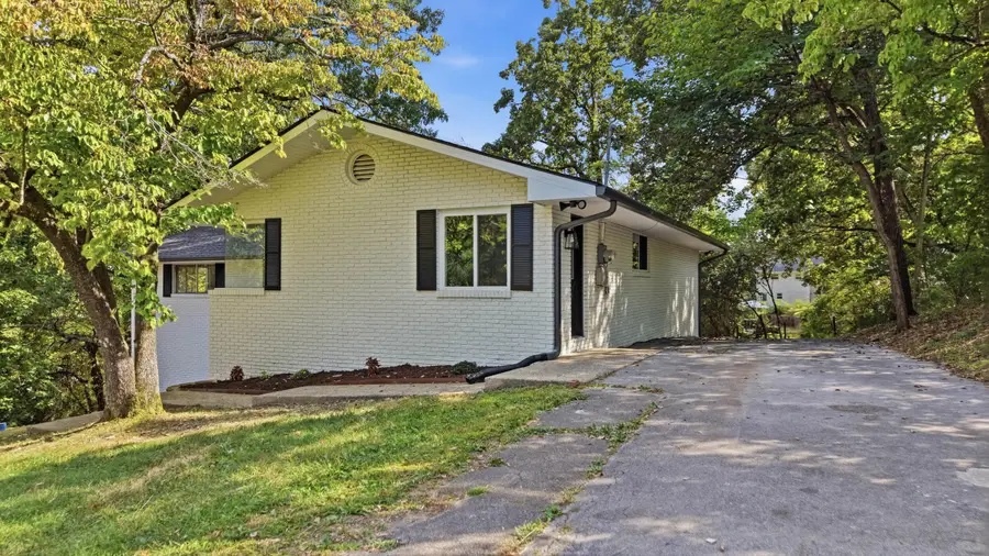 410 Paragon Drive, Chattanooga, TN 37415 - #3