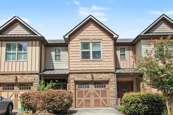 63 Orchard Lane, Rossville, GA 30741