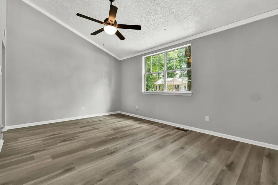 1911 Dupont Street, Hixson, TN 37343 - #3