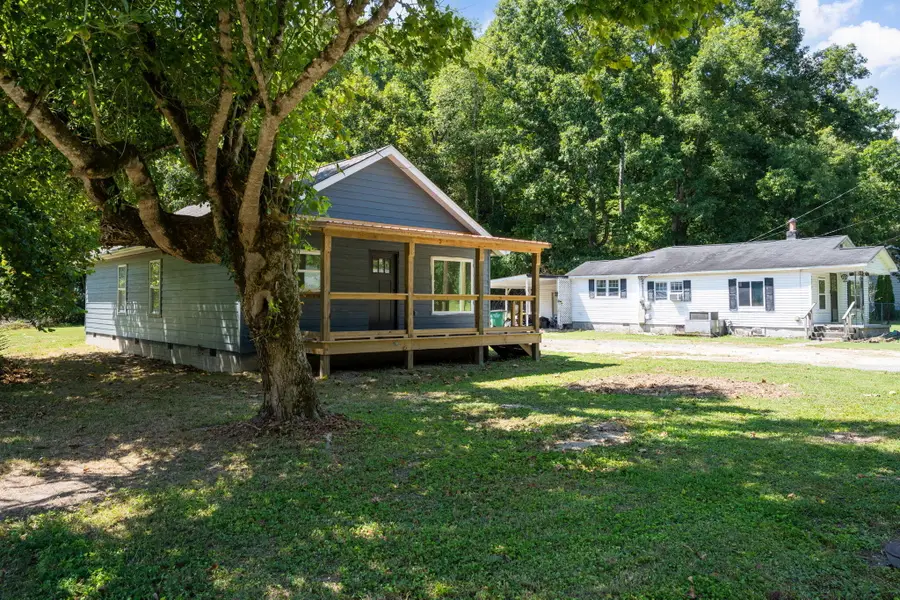 9005 W Ridge Trail Road, Soddy Daisy, TN 37379 - #2