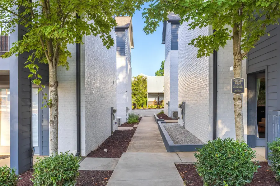 438 Harper Street, Chattanooga, TN 37405 - #3