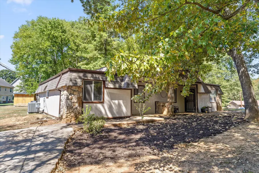 5217 Hickory Woods Lane, Hixson, TN 37343 - #2