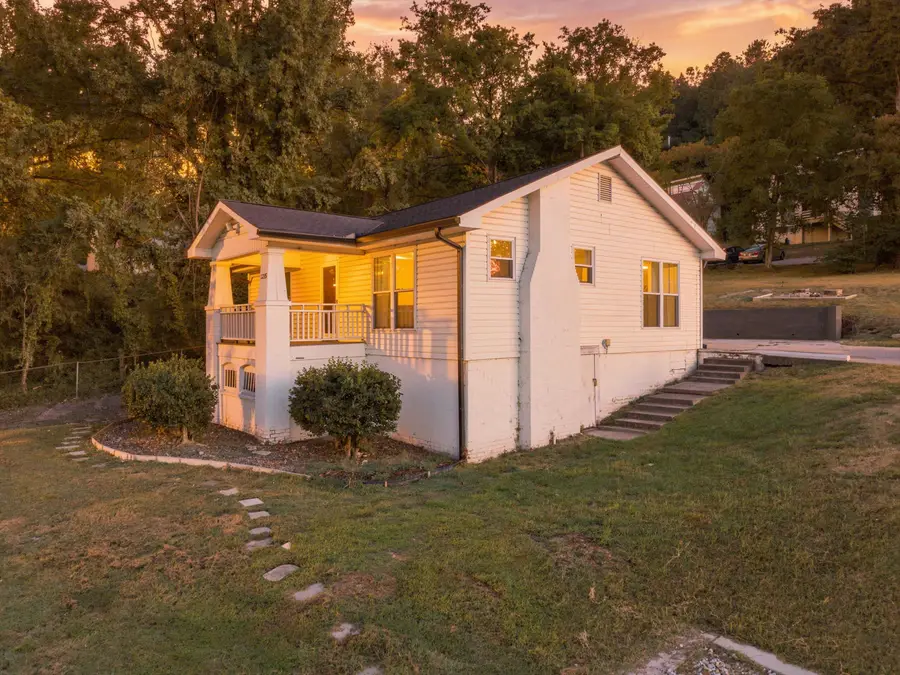 3215 Navajo Drive, Chattanooga, TN 37411 - #2