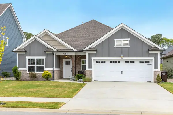 7382 Dividing Way, Ooltewah, TN 37363