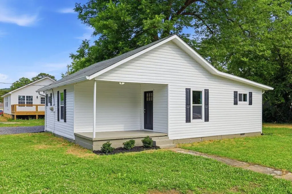 2636 N Orchard Knob Avenue, Chattanooga, TN 37406 - #1