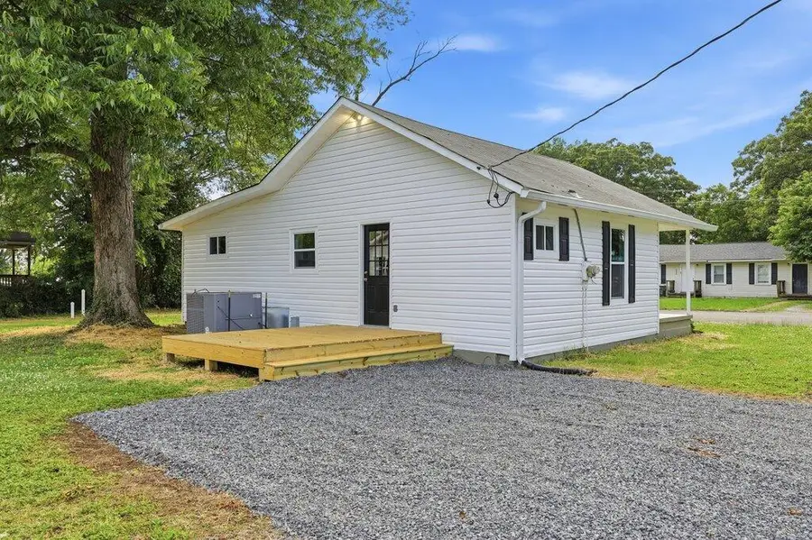 2636 N Orchard Knob Avenue, Chattanooga, TN 37406 - #3