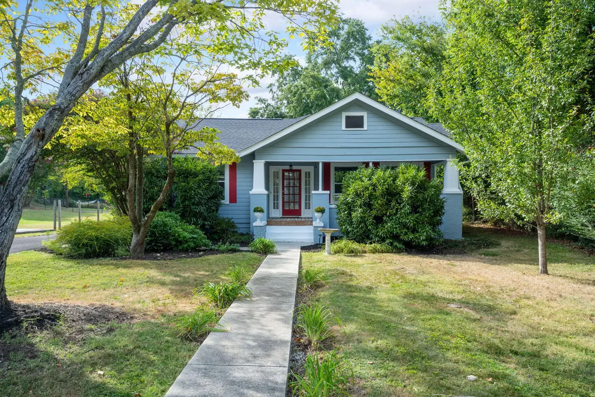 211 Brookfield Avenue, Chattanooga, TN 37411 - #1