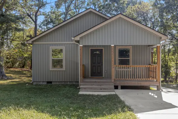 205 Cavender Street, LaFayette, GA 30728