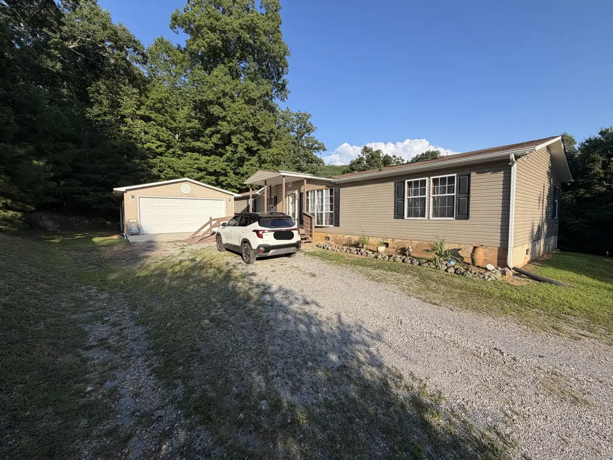 7600 Hunters Ridge Way, Knoxville, TN 37914 - #1