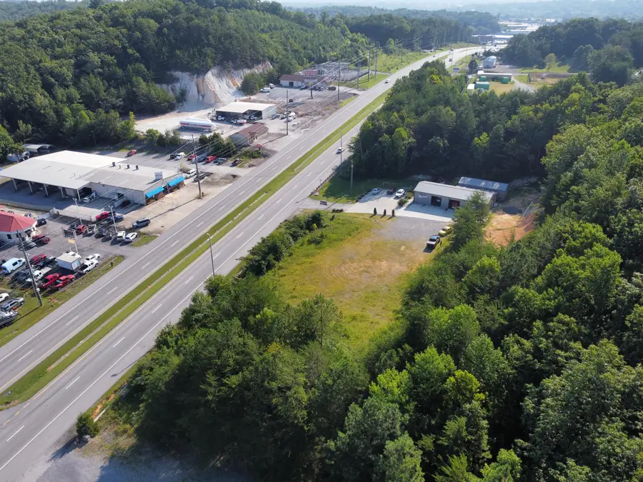 2045 S Lee Highway, Cleveland, TN 37311 - #3
