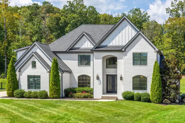 467 Canyon Springs Drive, Hixson, TN 37343
